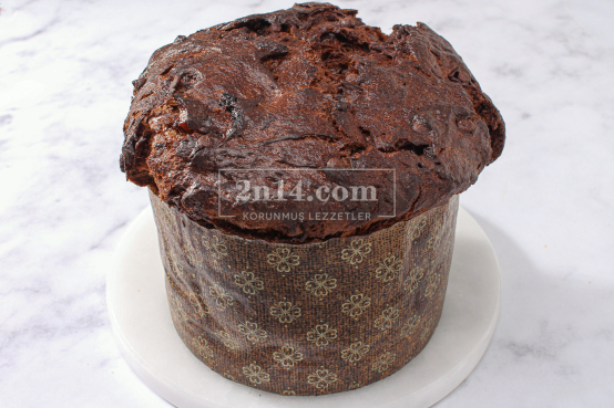 Kakaolu-Çikolatalı Panettone (Sorgum - Karabugday - Chia - Karakılçık Unundan)