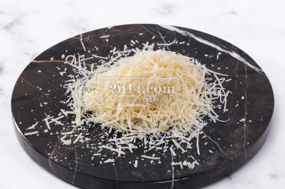 Toz Parmesan - 24 Aylık