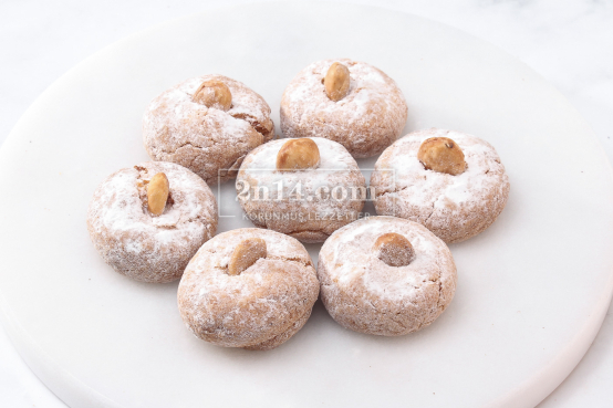 glutensiz-badem-unlu-amaretti