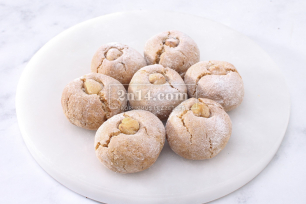 Amaretti Alla Nocciola (Fındık Unlu Amaretti)